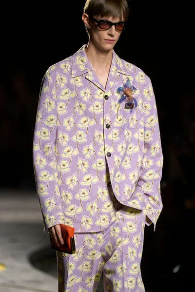 Look 48
